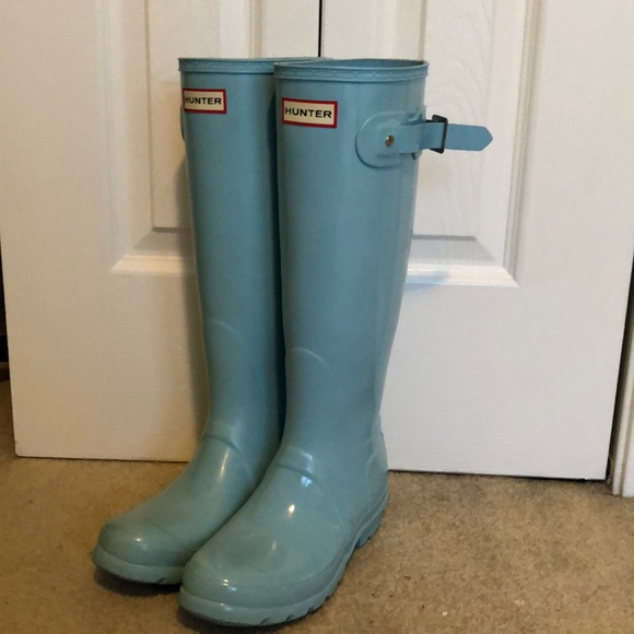 pale blue hunter boots